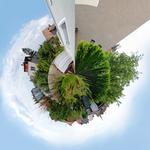 Vera Stuchelova_cyklus_Little planets2012